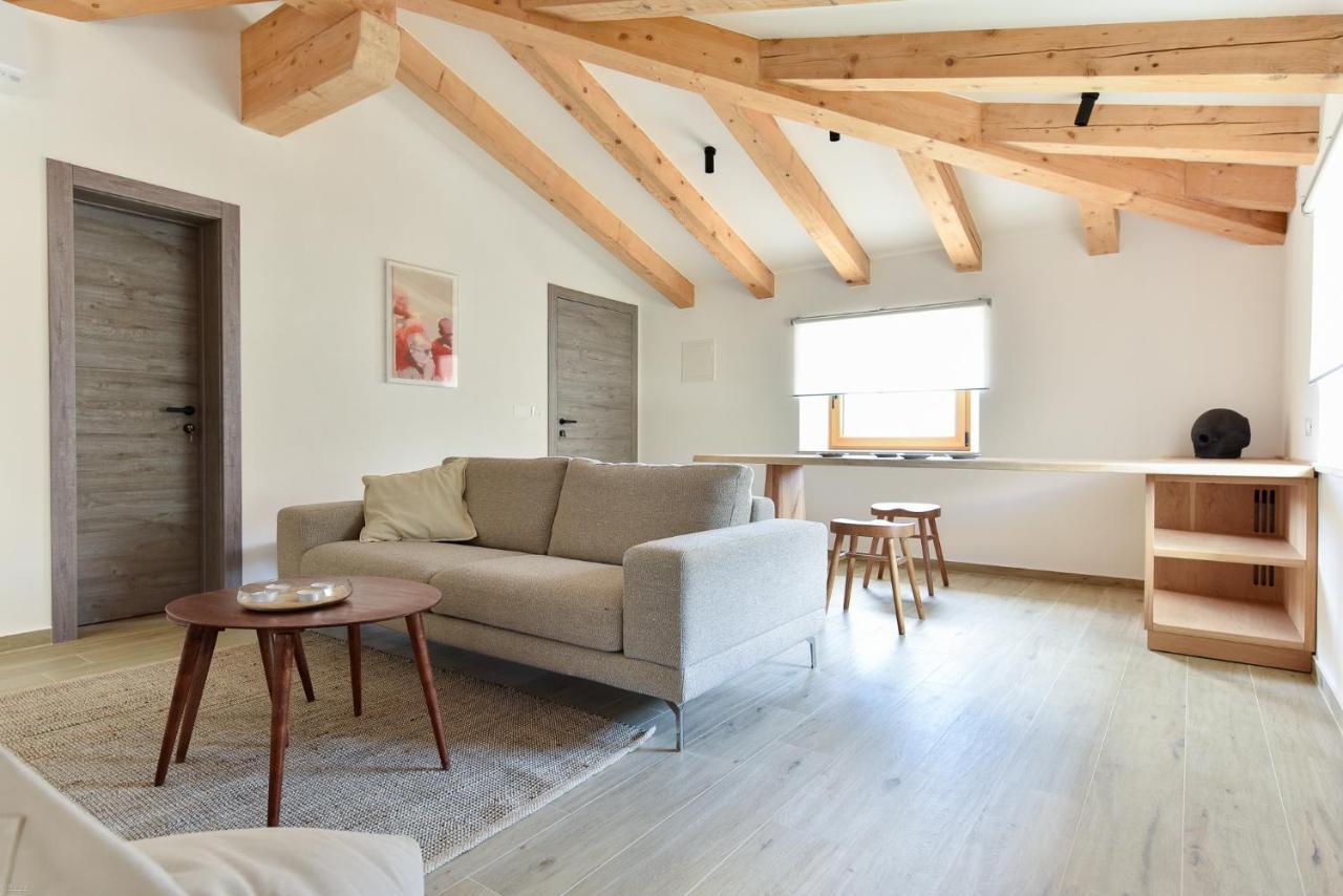 L'Abbraccio Della Quercia Apartment Momjan Exterior foto
